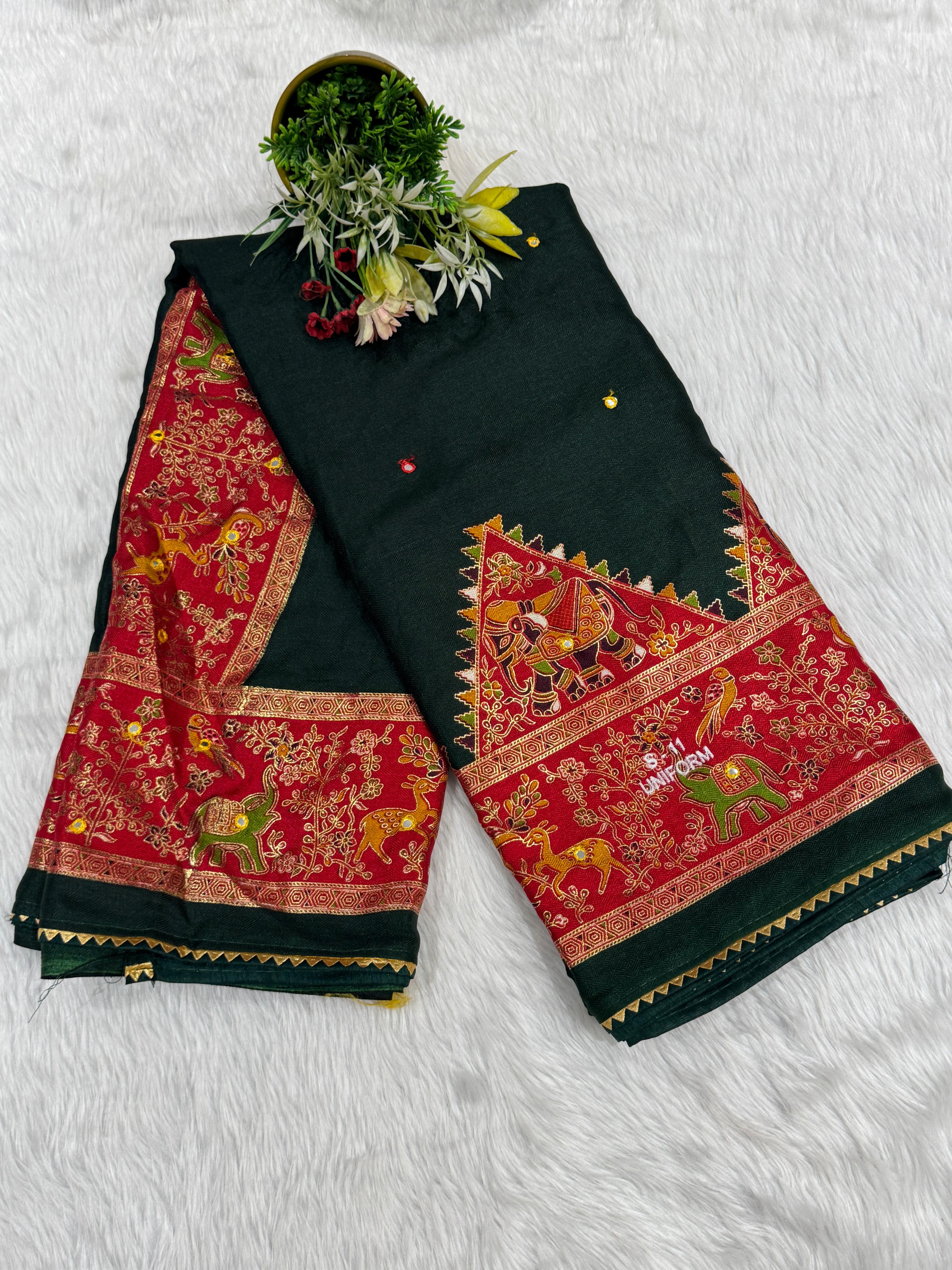 π Ethnic Saree with Animal Motifs π & Mirror Work β¨ | Full Pallu & Bottom Work π« | Budget-Friendly with Samosa-less Border π§΅