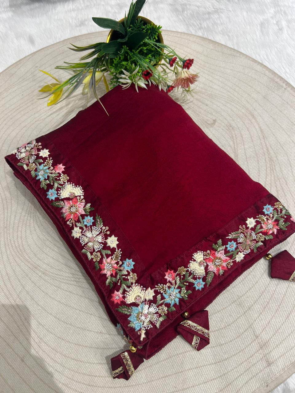 Elegant Organza Saree with Border Work & Designer Blouse🌸✨