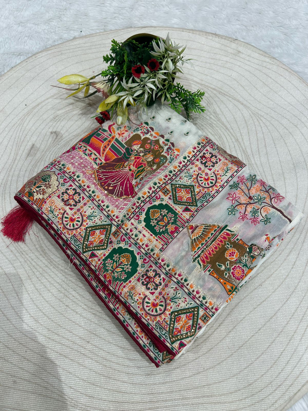 Elegant Pashmina Saree with Heavy Pallu & Viving Work – Only ₹2850 ✨🌸