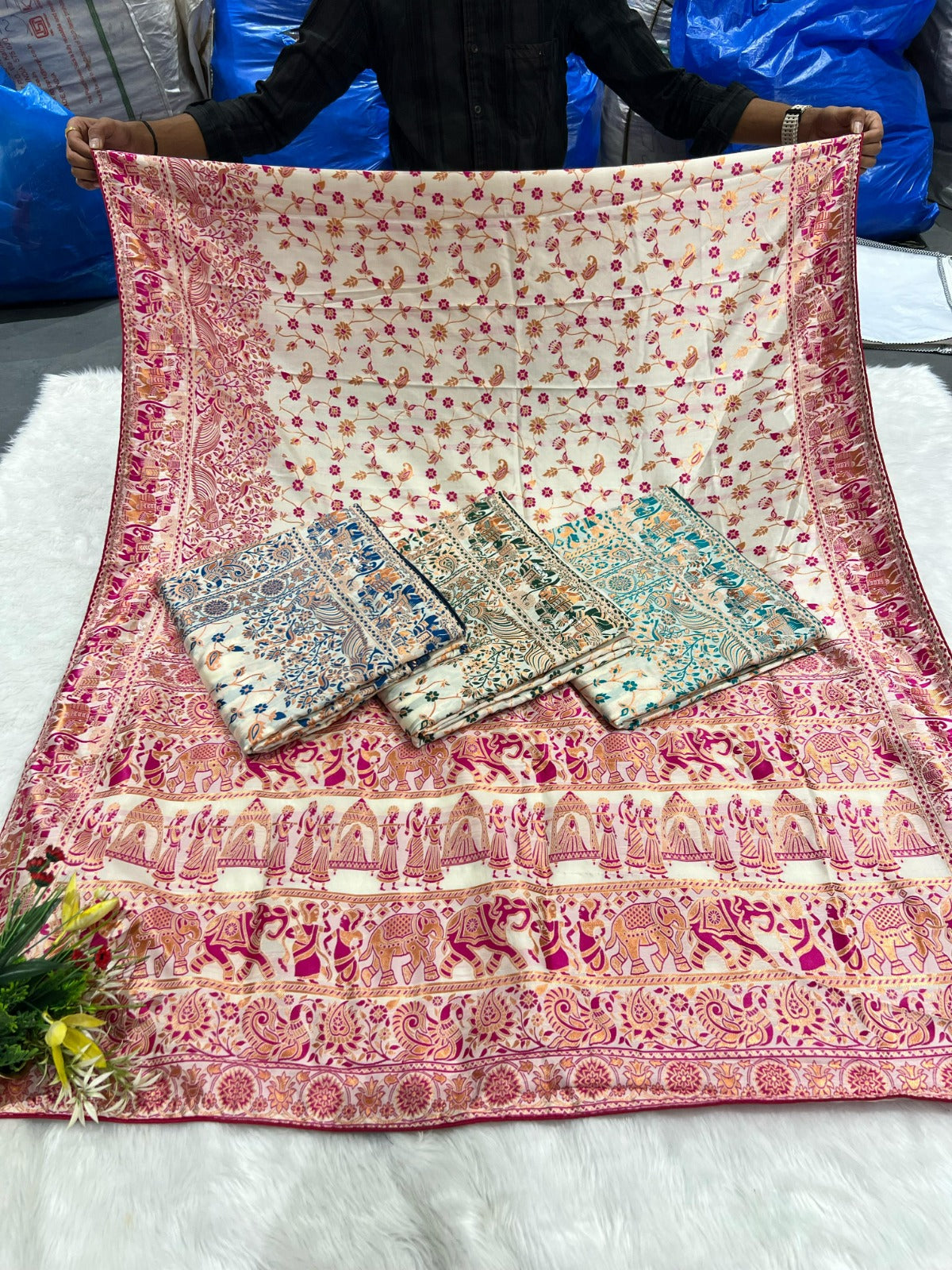 ✨ Elegant Cotton Saree with Pashmina Work & Peacock Art | Only ₹1050! 🌸🦚