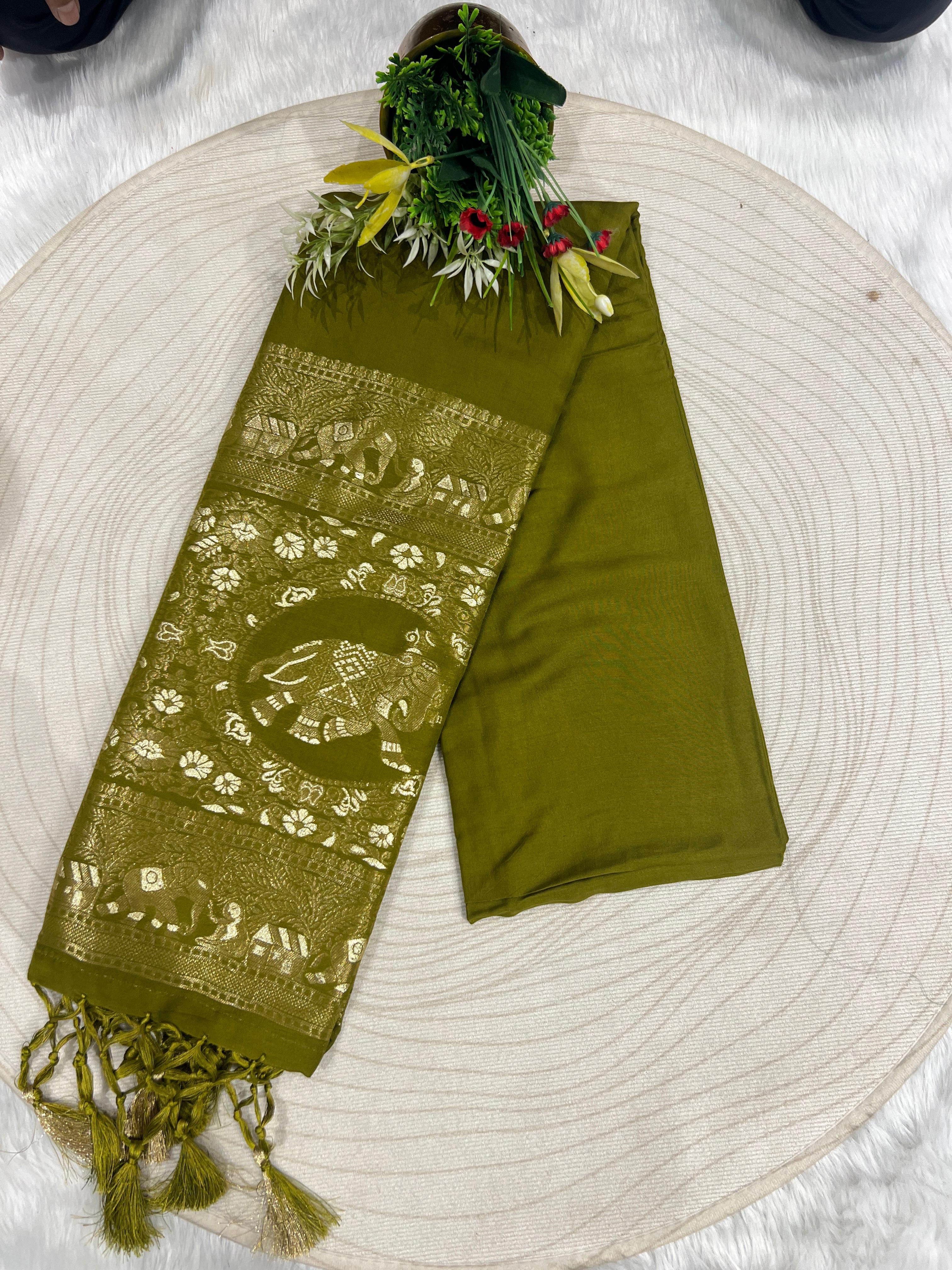 ✨ Gorgeous Soft Silk Saree with Designer Pallu & Shiny Work | Elegant Galaborder with Big Jula Latkan 💫