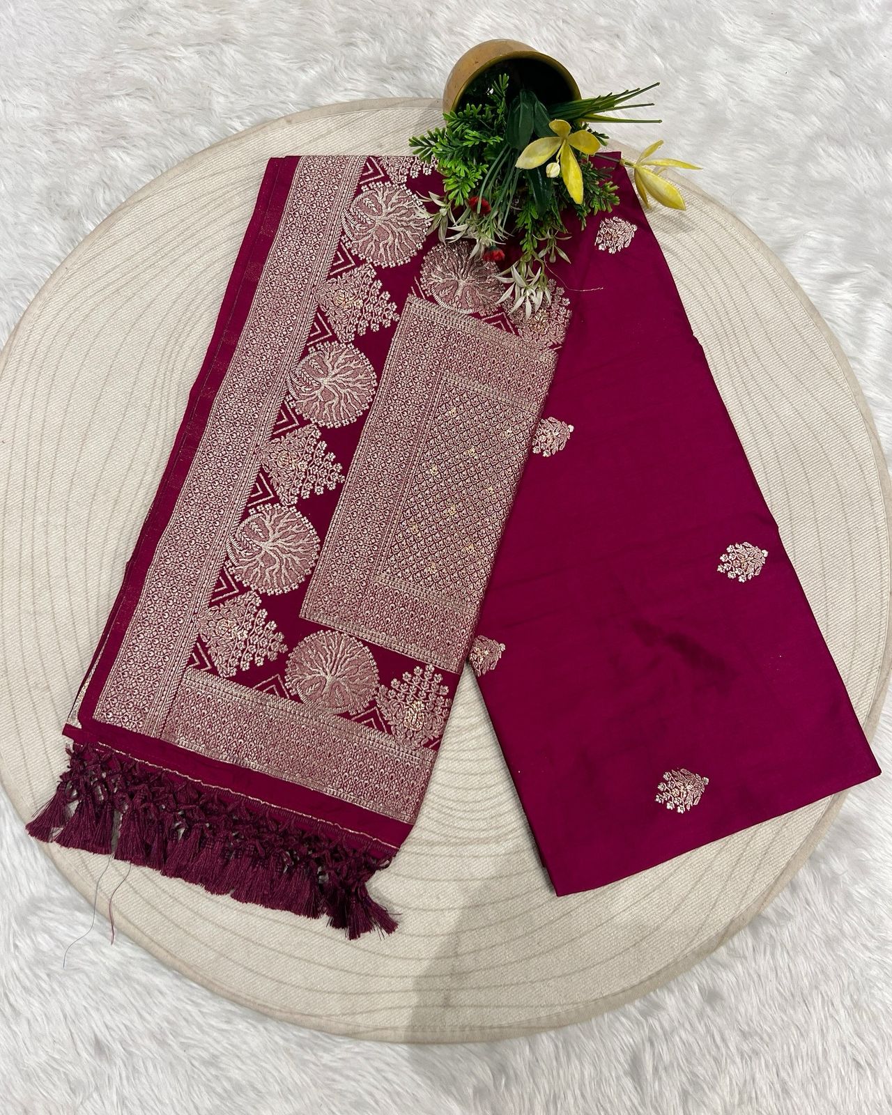🌟 Gala Border Saree with Unique Embroidery | Multi-Color Elegance 🌈 | Festive & Bridal Special 👑