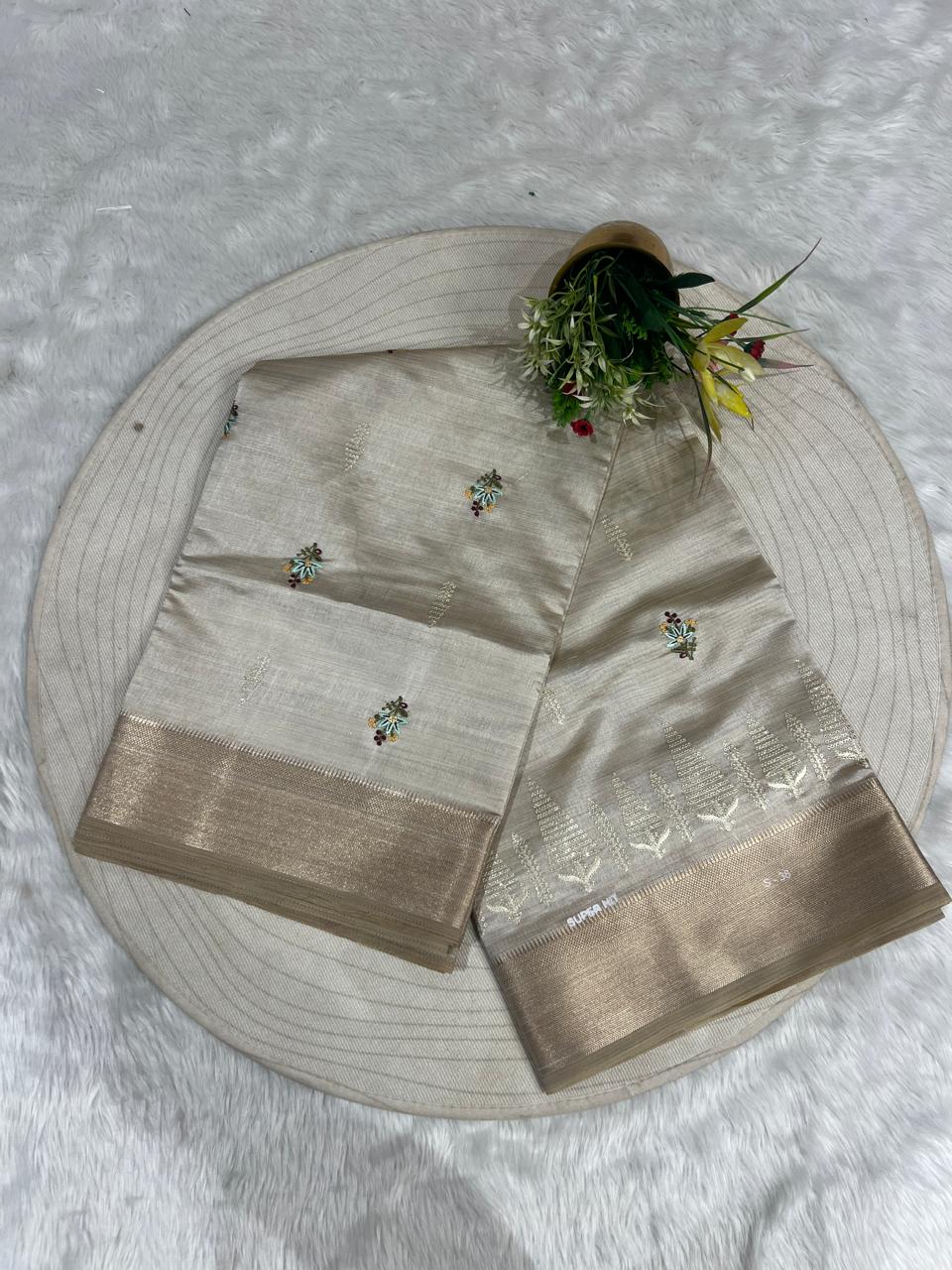 🌿 Elegant Cotton Silk Saree with Tree & Artistic Pallu Work | Simple Yet Stunning Look ✨ | Traditional Wear for Women 🌸