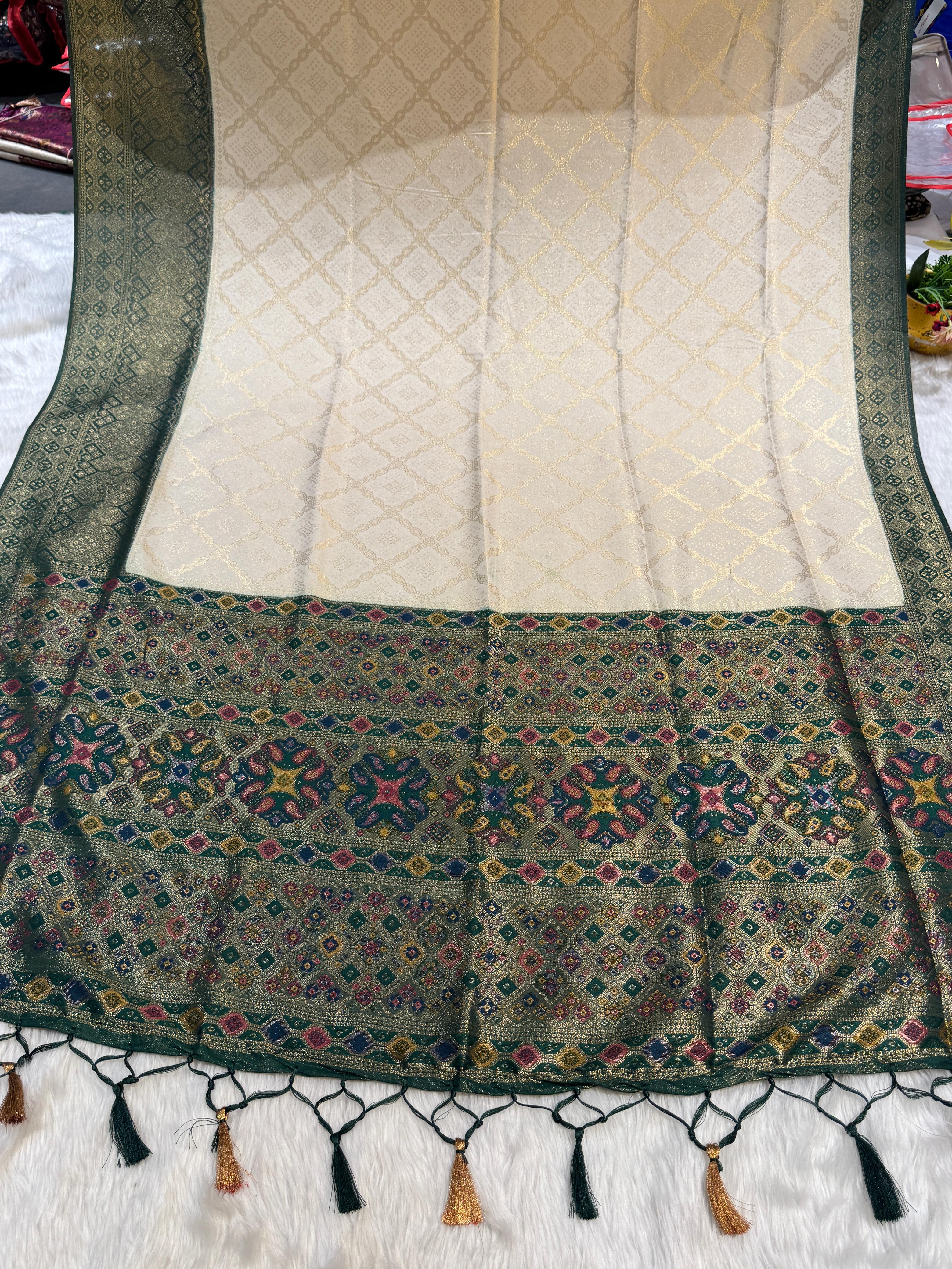 ✨ Dharmavaram Soft Silk Saree 💕 | Dual Tone Beauty 🌈 | Handwoven Pallu with Latkan 💫 | Festive Must-Have 🎉