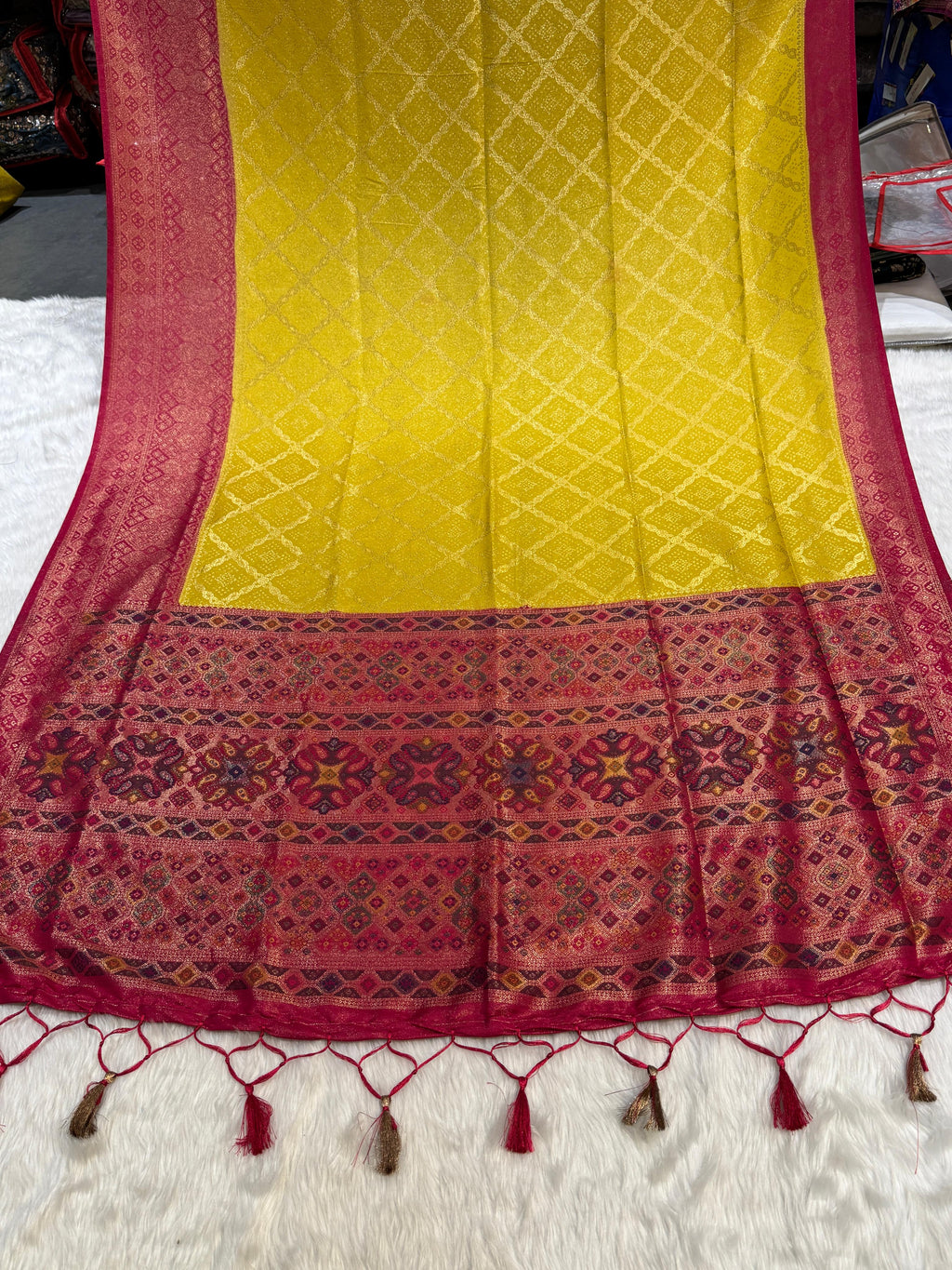 ✨ Dharmavaram Soft Silk Saree 💕 | Dual Tone Beauty 🌈 | Handwoven Pallu with Latkan 💫 | Festive Must-Have 🎉