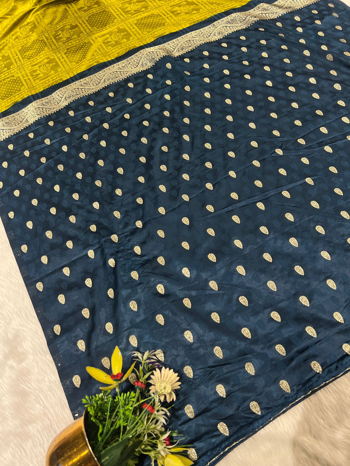 💫 Bandhani Gharchola Saree with Lagdi Patto & Latkan | Heavy Dual-Tone Pallu | Designer Border 🧵✨