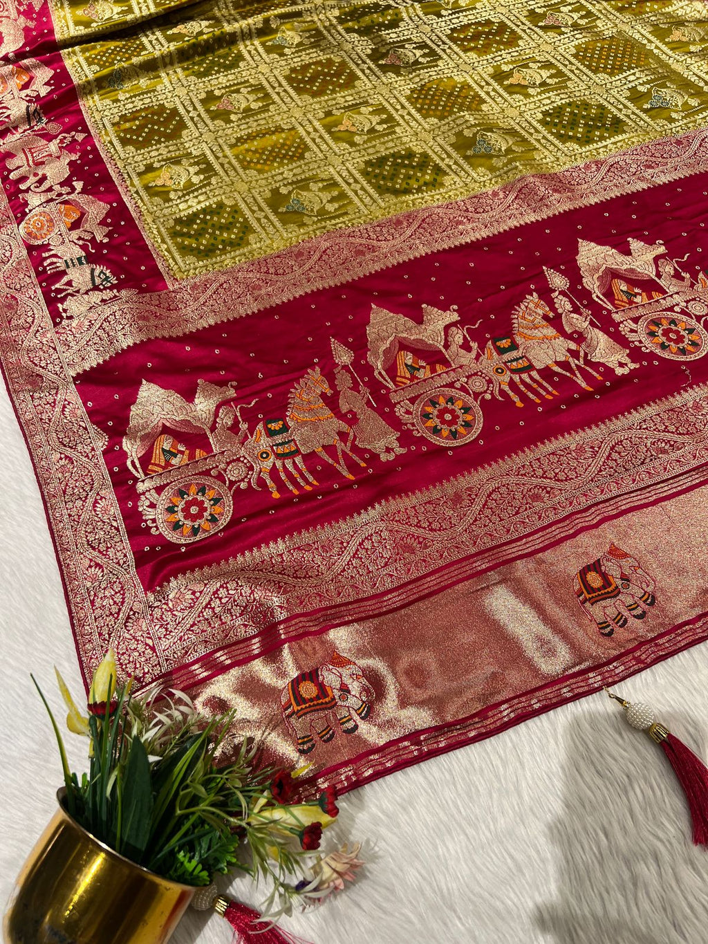 💫 Bandhani Gharchola Saree with Lagdi Patto & Latkan | Heavy Dual-Tone Pallu | Designer Border 🧵✨