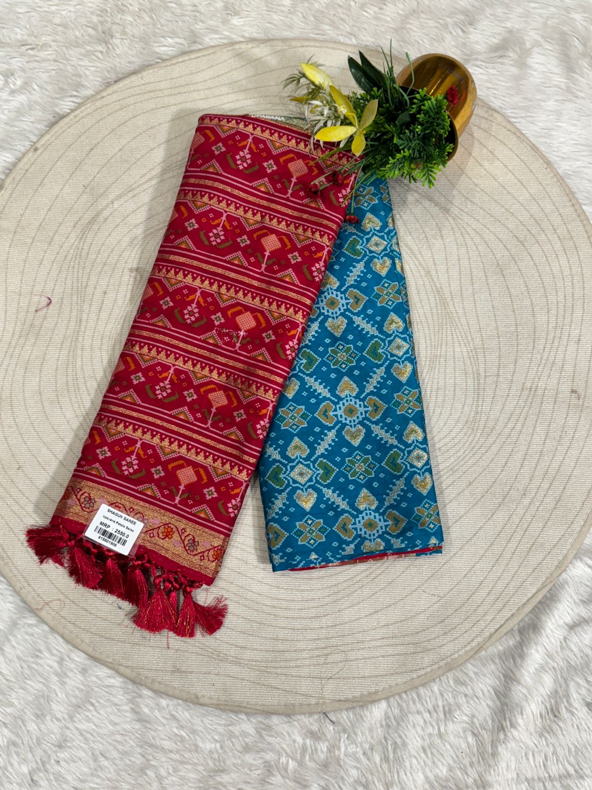 Semi Patola Double Tone Saree 🧵 | Traditional Jaal Design | Elegant Festive Wear by Shagun Sarees 💫