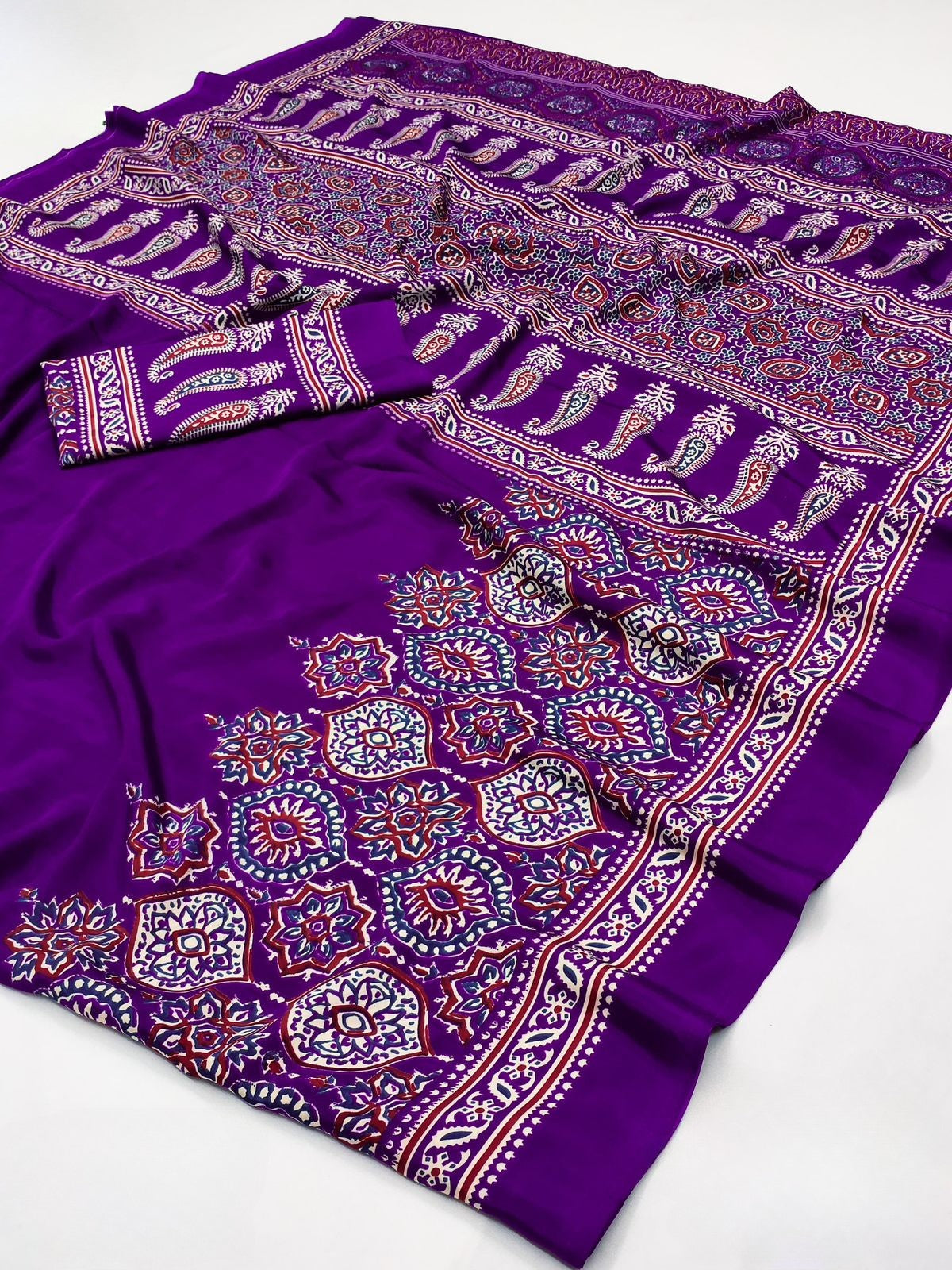 Ajrakh Print Saree with Handblock Floral & Geometric Motifs 🌿 | Lightweight Ethnic Saree for Daily & Festive Wear | Shagun Sarees & Zankhi Boutique