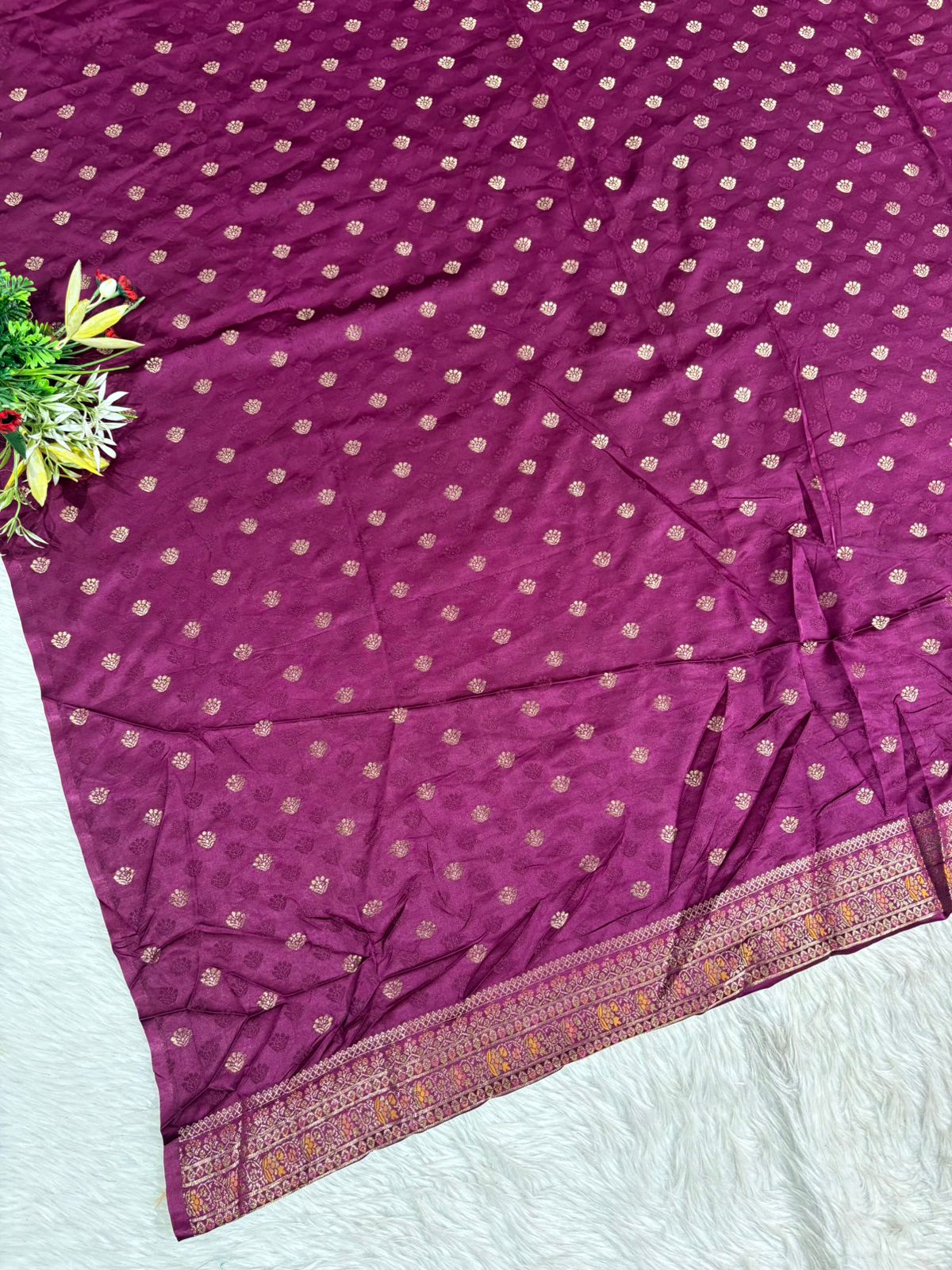 Elegant Kanjivaram Silk Saree with Rich Zari Work & Temple Motifs – Wedding & Festive Wear by Shagun Sarees ✨