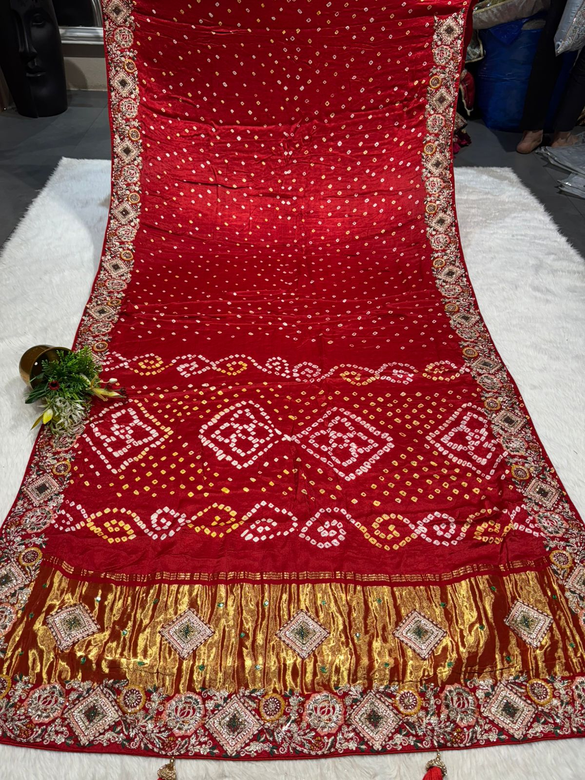 🪔 Traditional Bandhani Saree with Kachhi Embroidery & Mirror Work | Festive & Wedding Wear