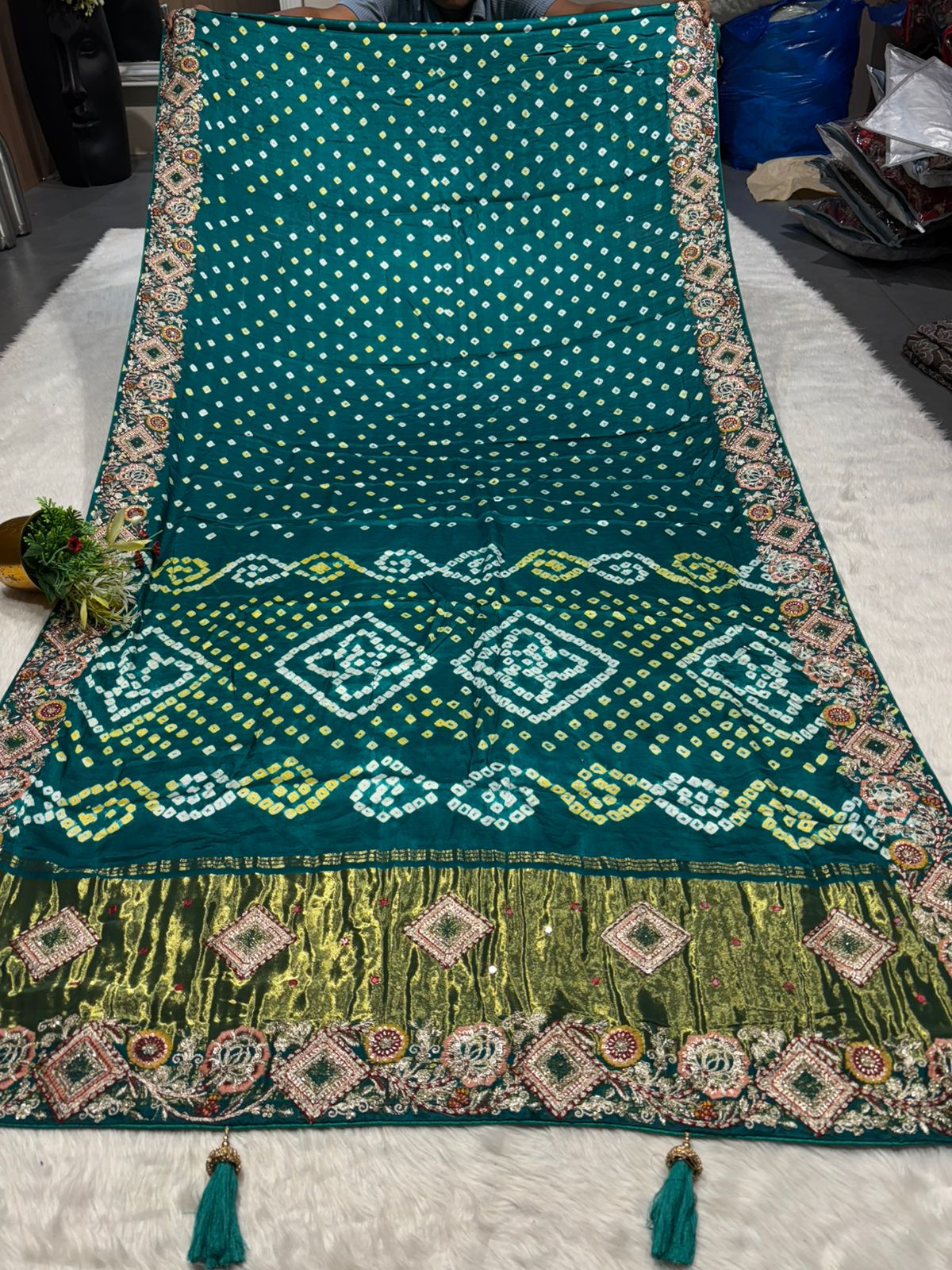 🪔 Traditional Bandhani Saree with Kachhi Embroidery & Mirror Work | Festive & Wedding Wear