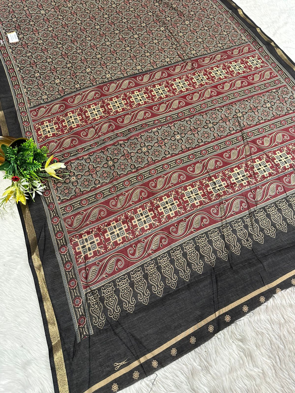 Elegant Ajrakh Print Soft Cotton Saree with Traditional Motifs & Rich Pallu – Shagun Sarees Exclusive 🌿