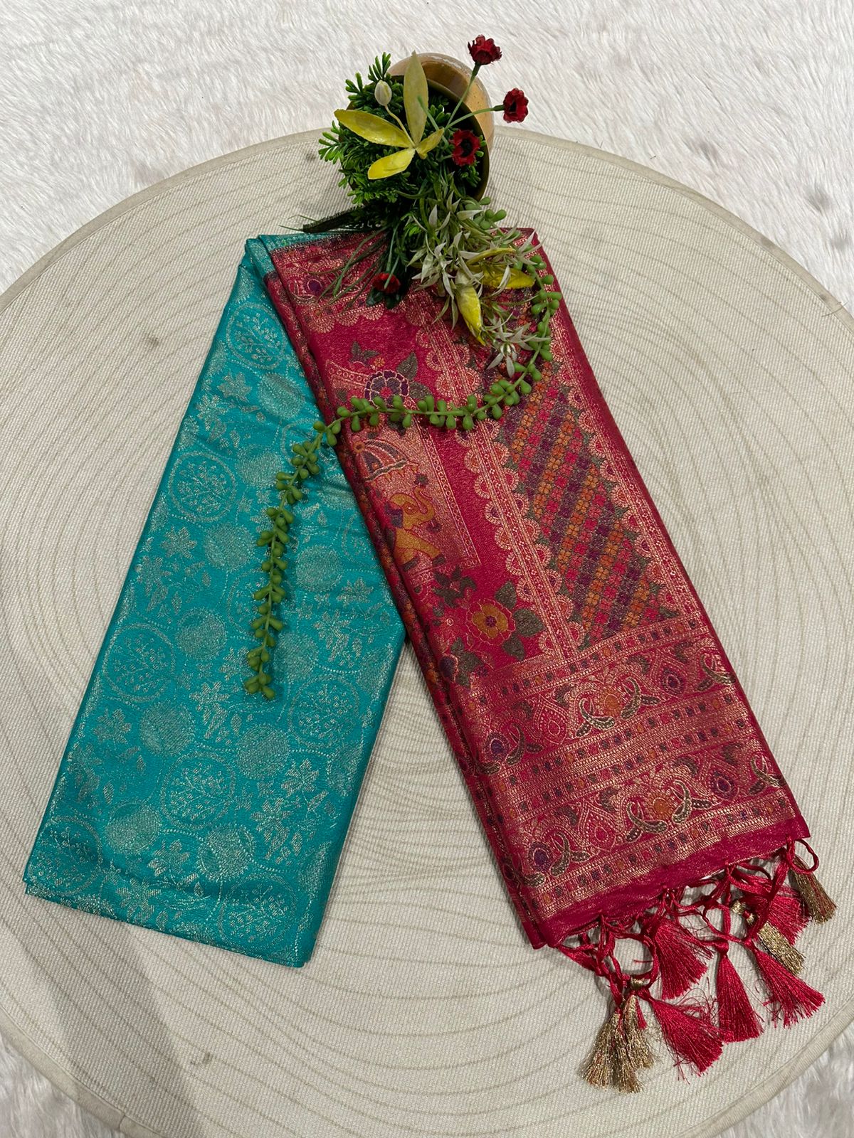 Traditional Kanjivaram Silk Saree with Royal Zari Pallu & Blouse – Wedding & Festive Wear by Shagun Sarees ✨