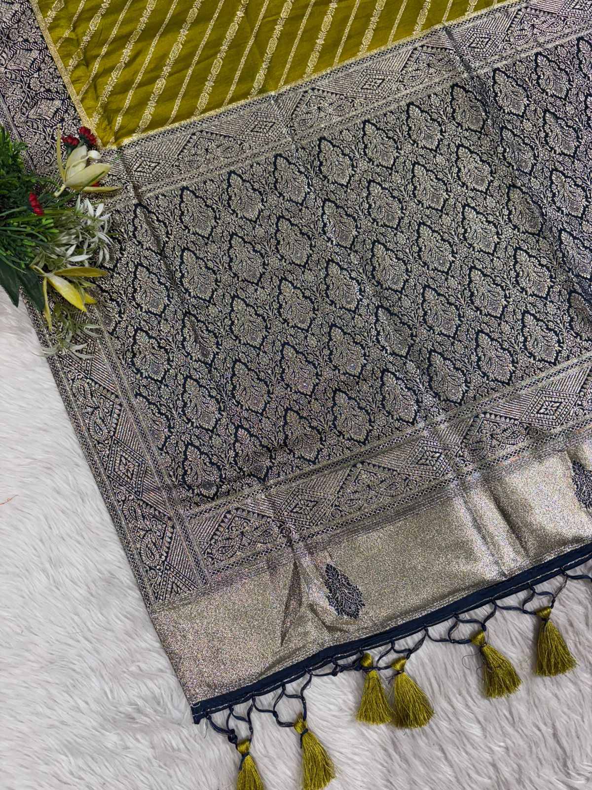 Banarasi Silk Saree for Women ✨ | Traditional Saree with Zari Work & Tassel Pallu | Shagun Sarees Exclusive