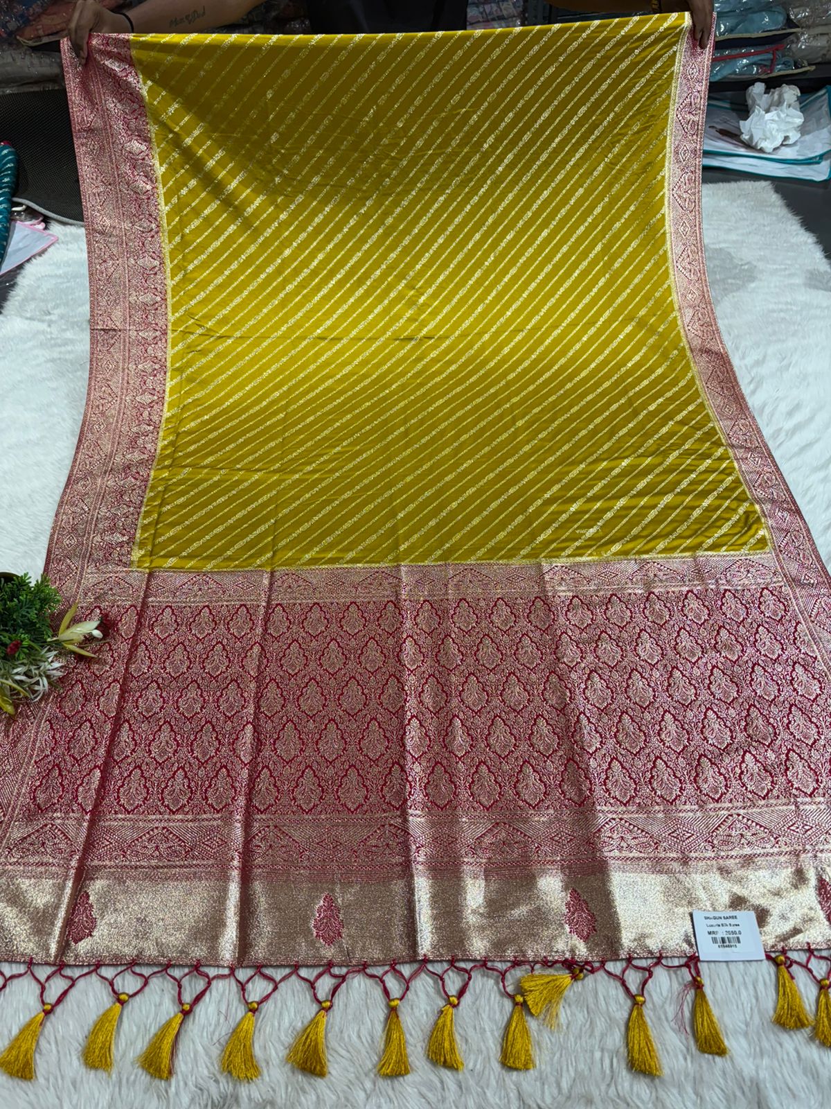 Banarasi Silk Saree for Women ✨ | Traditional Saree with Zari Work & Tassel Pallu | Shagun Sarees Exclusive