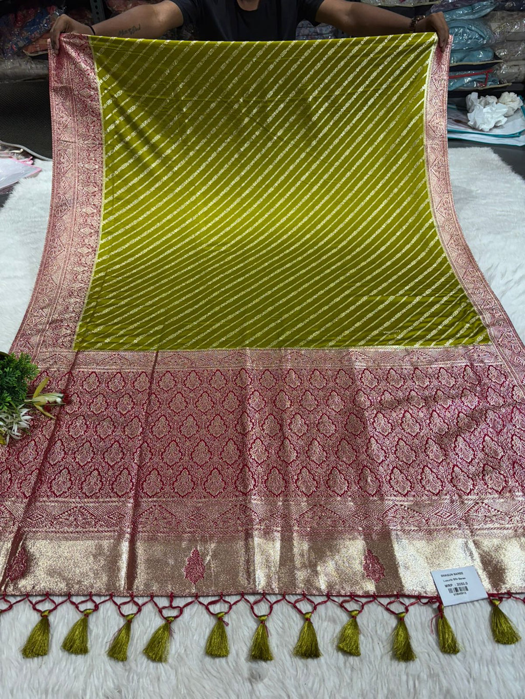 Banarasi Silk Saree for Women ✨ | Traditional Saree with Zari Work & Tassel Pallu | Shagun Sarees Exclusive