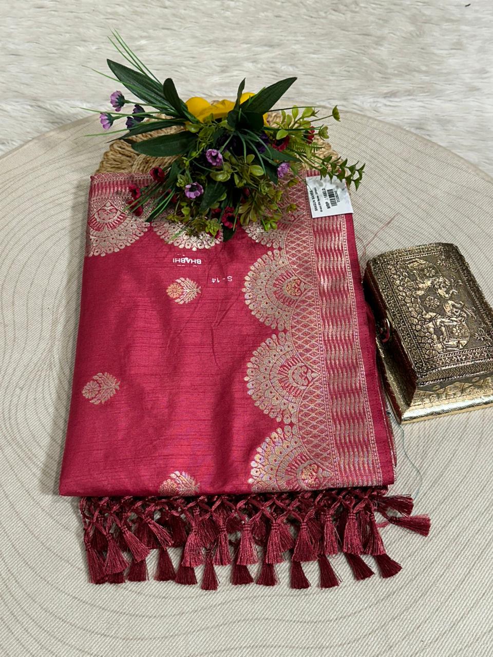 Banarasi Silk Saree with Zari Border Festive & Wedding Wear