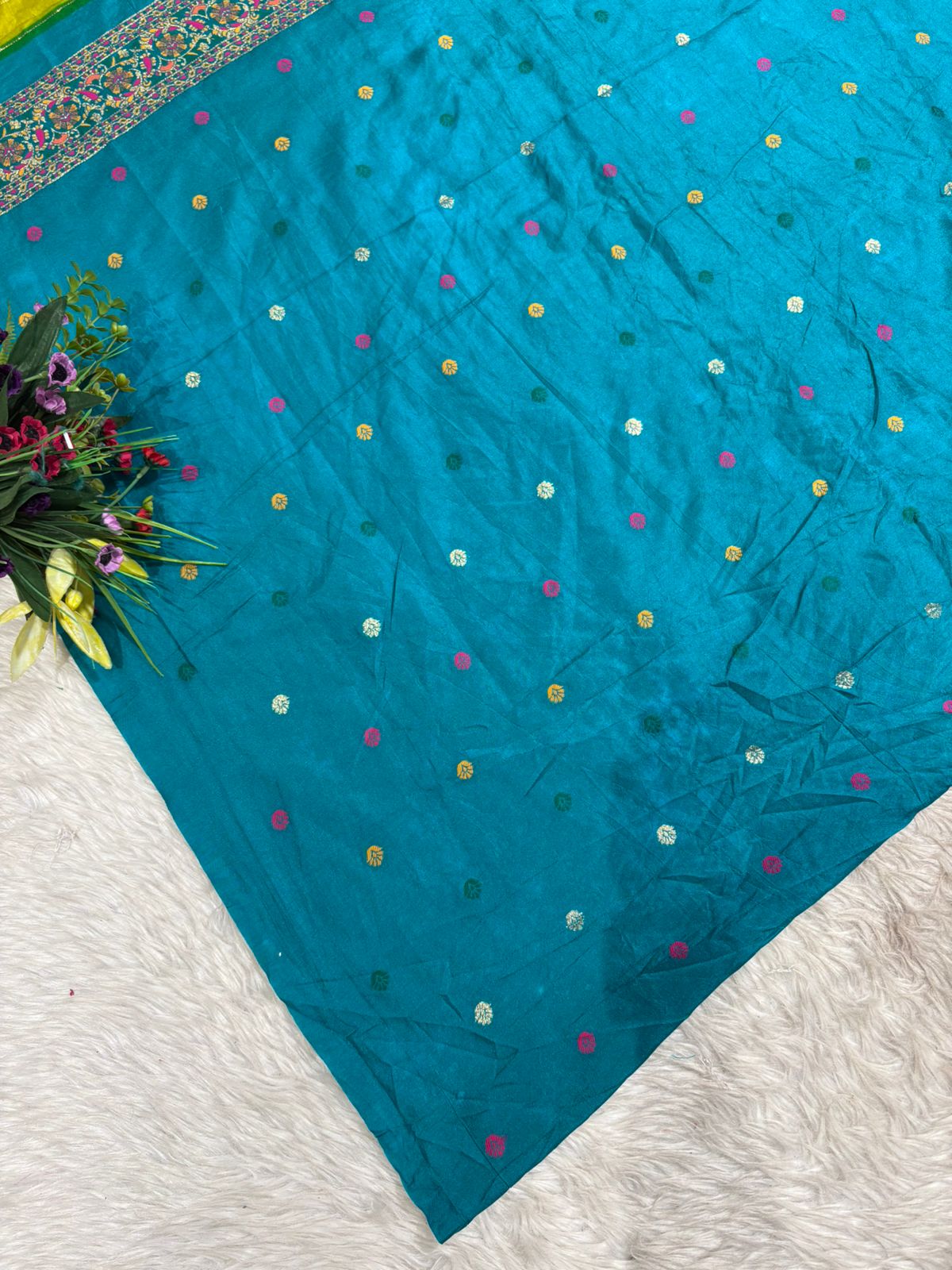 Pashmina Saree with Peacock & Floral Pallu