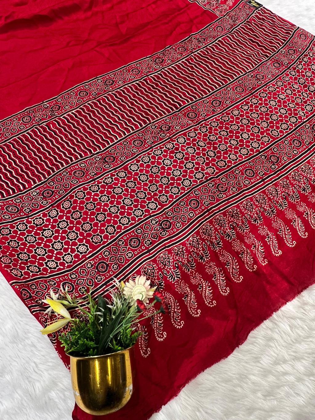 🧵 Elegant Maroon Ajrakh Print Saree 🌸 | Pallu with Lagdi Patto 💫 | Gala Border Beauty 💃 | Gujarat’s Timeless Weave 🇮🇳