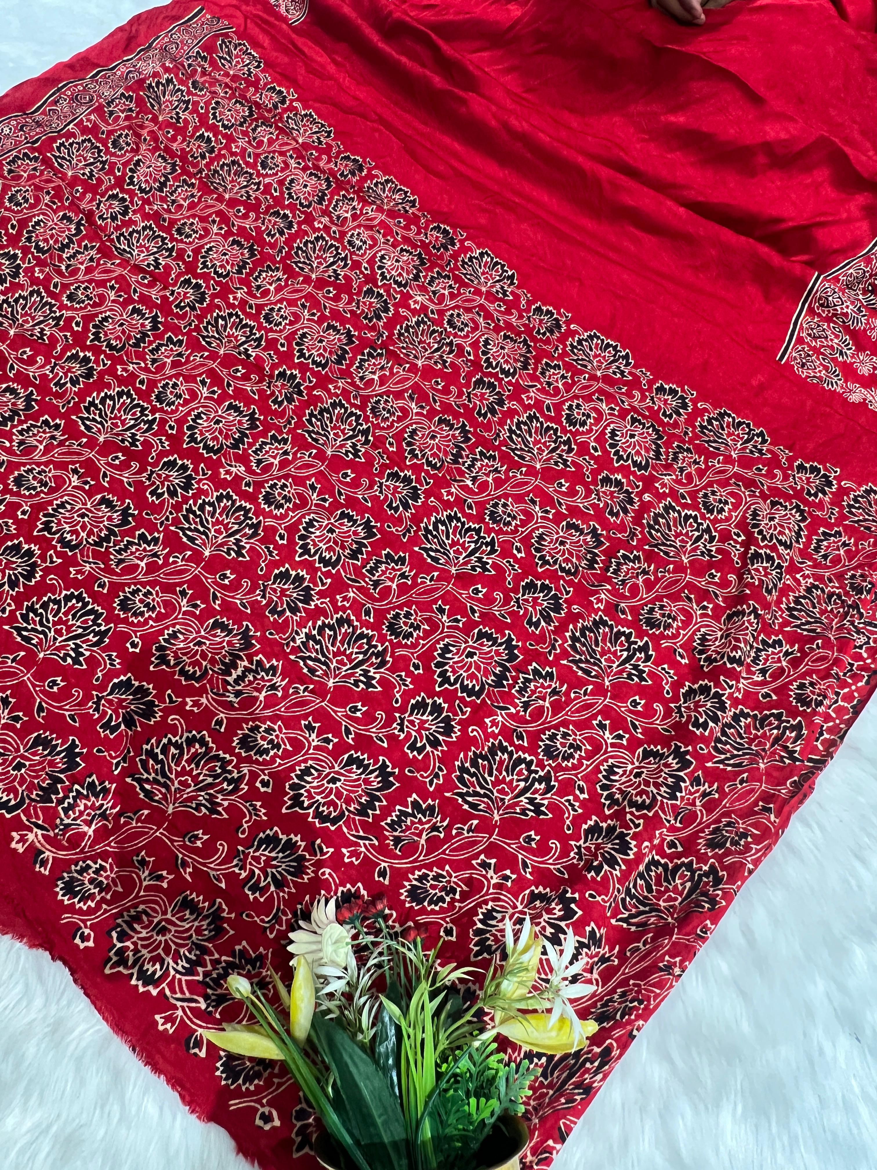 🧵 Elegant Maroon Ajrakh Print Saree 🌸 | Pallu with Lagdi Patto 💫 | Gala Border Beauty 💃 | Gujarat’s Timeless Weave 🇮🇳