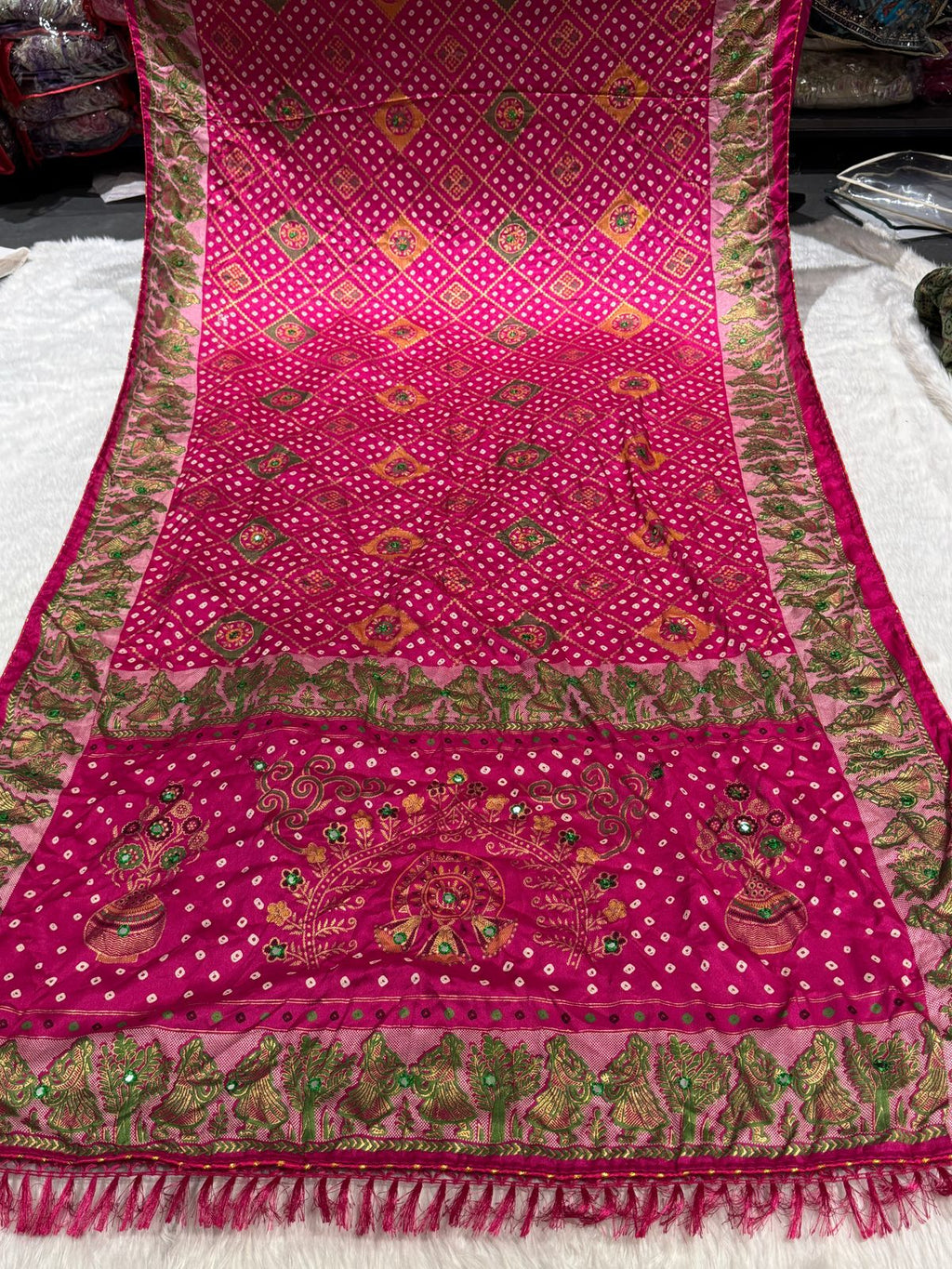 Affordable Gharchola Bandhani Saree – Tradition & Elegance 🌸✨