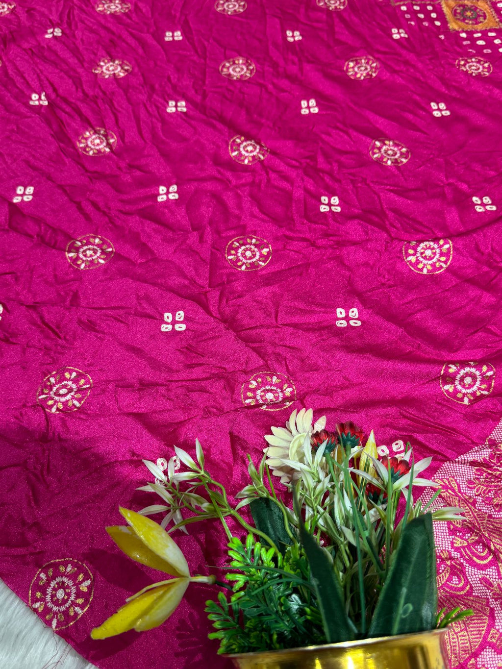 Affordable Gharchola Bandhani Saree – Tradition & Elegance 🌸✨