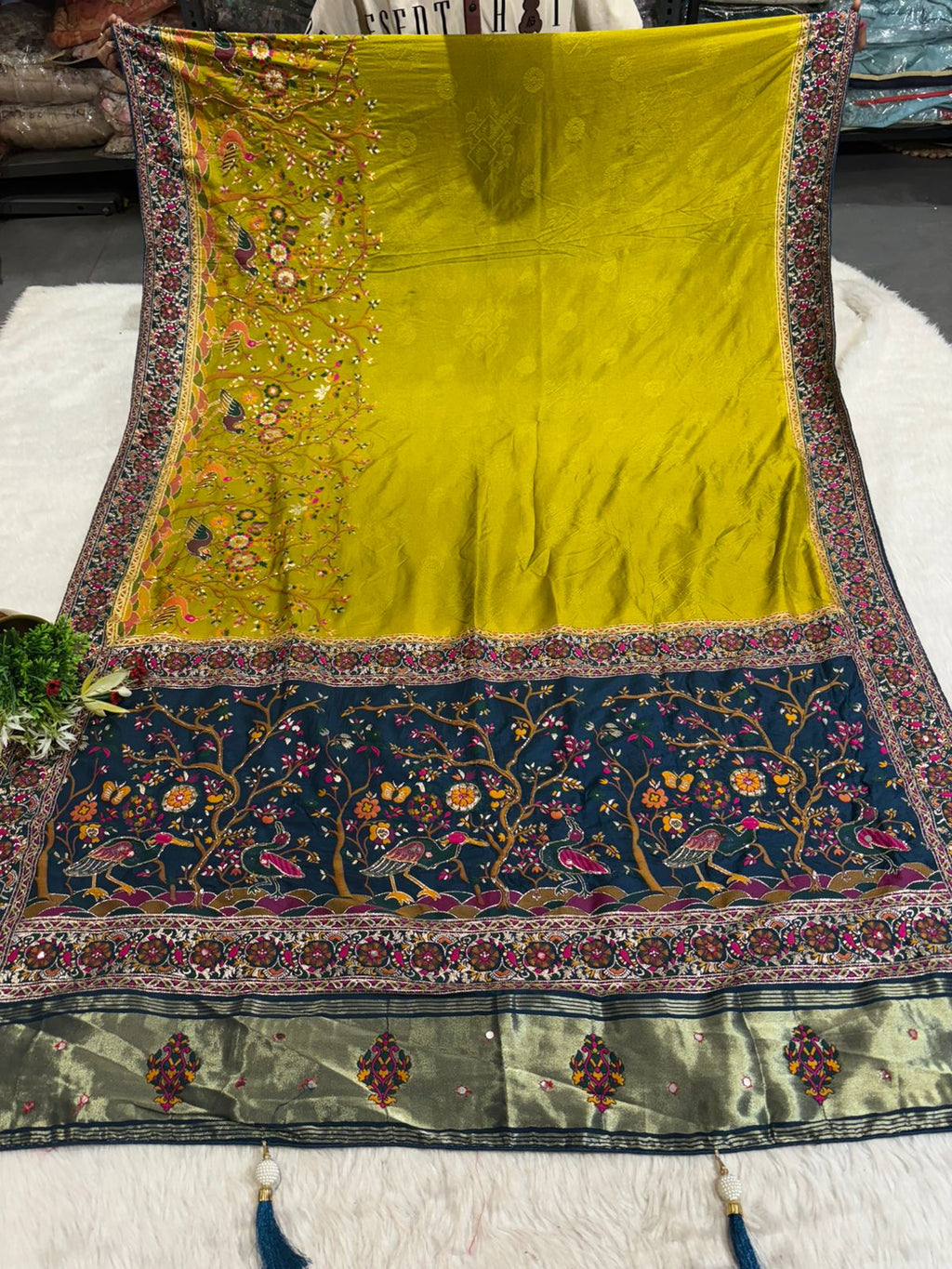 ✨ Traditional Pashmina Saree with Red Maroon Pallu 🕊️ | Moti & Embroidery Bird Design 🌳 | Festive & Wedding Wear 💃