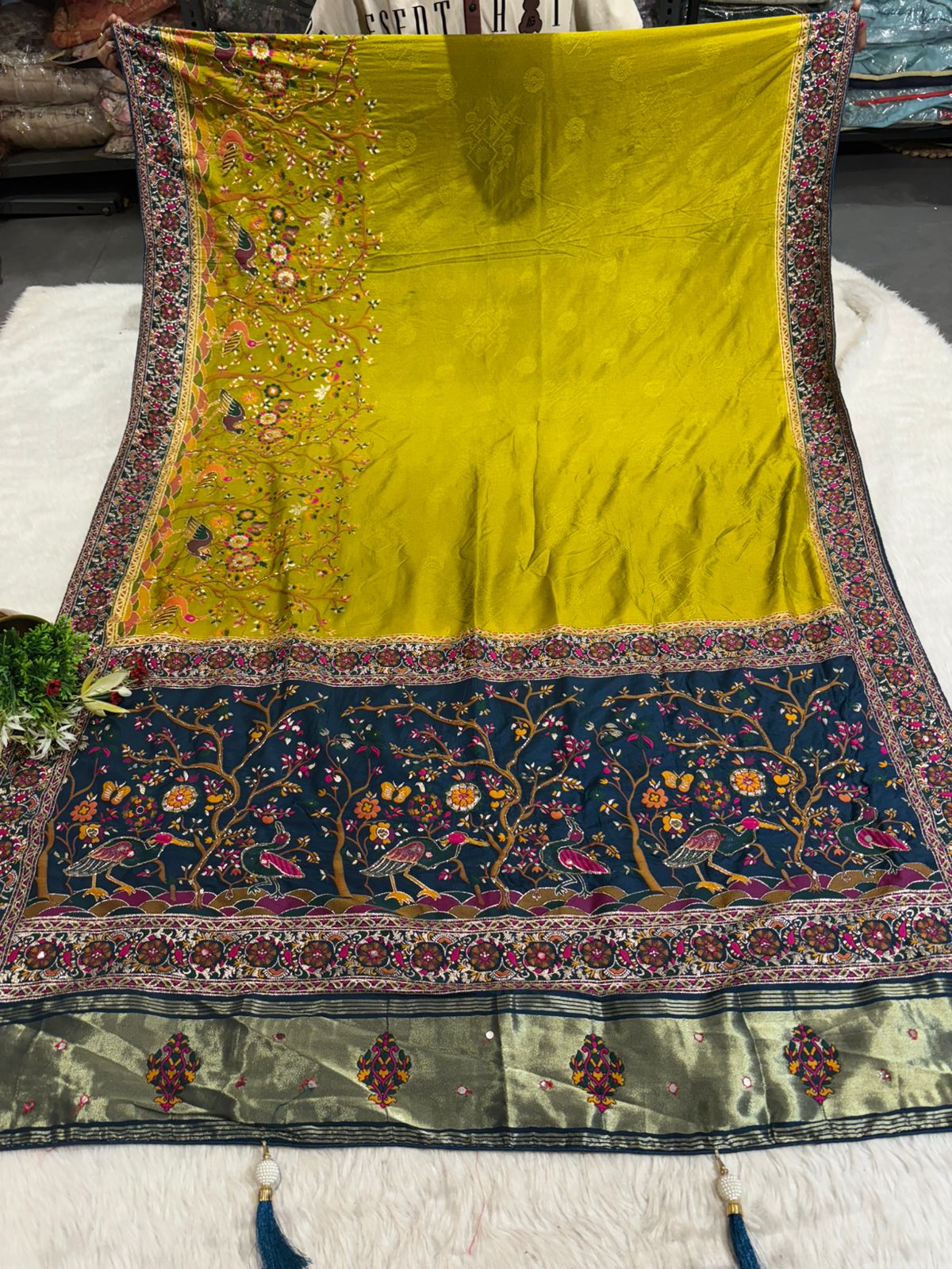 ✨ Traditional Pashmina Saree with Red Maroon Pallu 🕊️ | Moti & Embroidery Bird Design 🌳 | Festive & Wedding Wear 💃