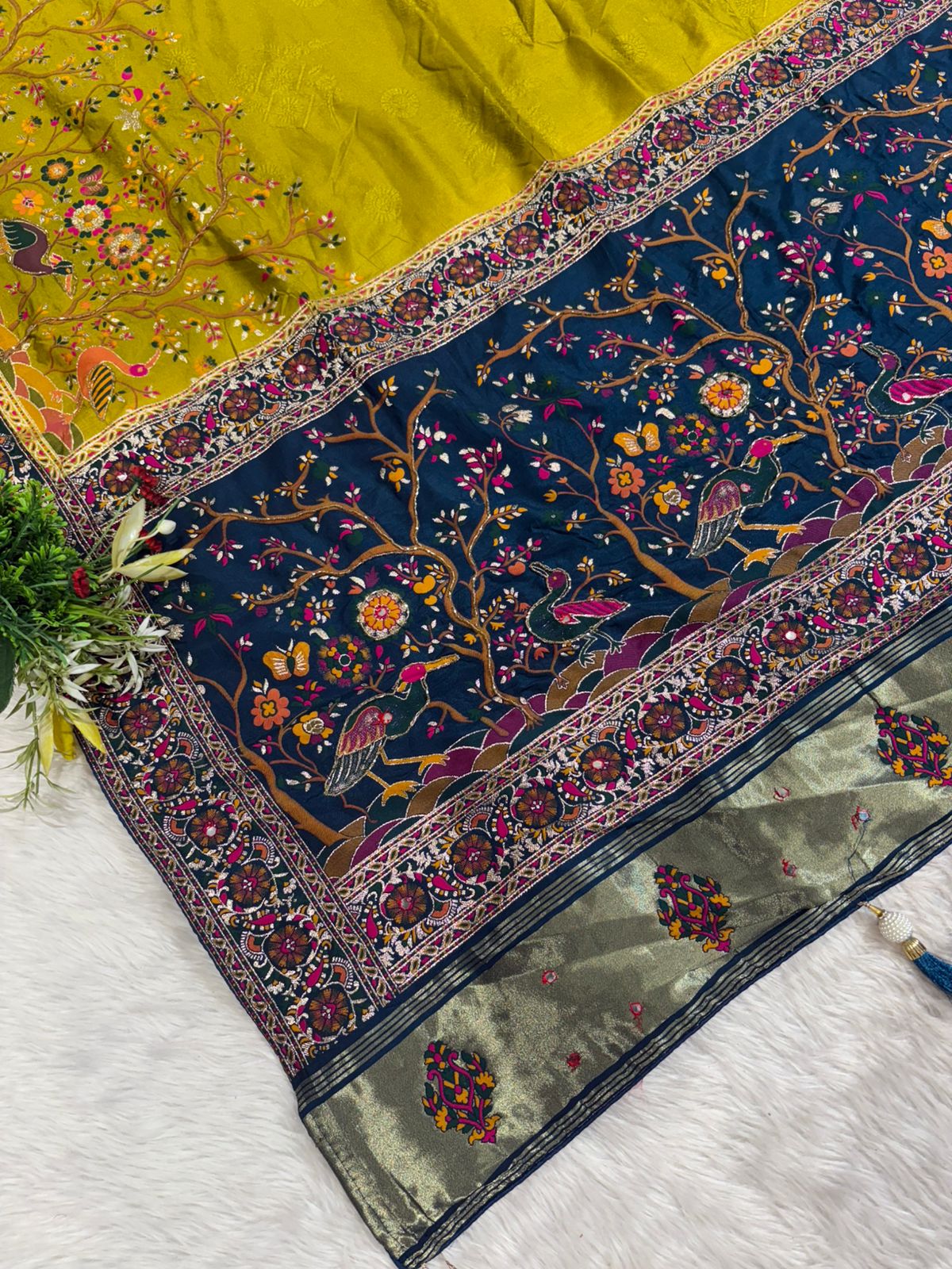 ✨ Traditional Pashmina Saree with Red Maroon Pallu 🕊️ | Moti & Embroidery Bird Design 🌳 | Festive & Wedding Wear 💃